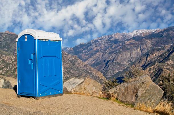 Portable Toilet Options We Offer in Hueytown, AL